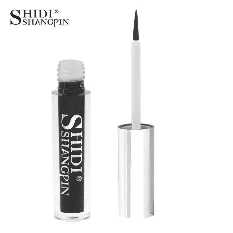 Black liquid eyeliner pen with silver cap from Shidi Shangpin