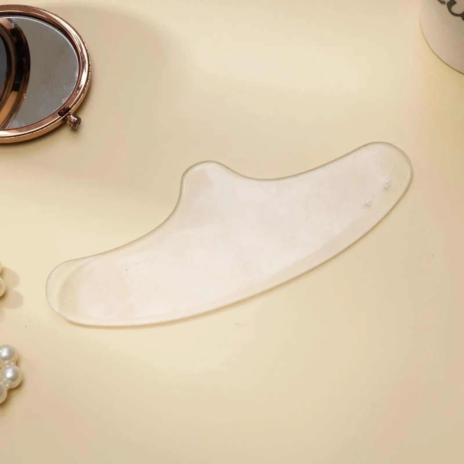 Reusable anti-wrinkle forehead patch made of soft medical-grade silicone for smoothing and reducing forehead lines.