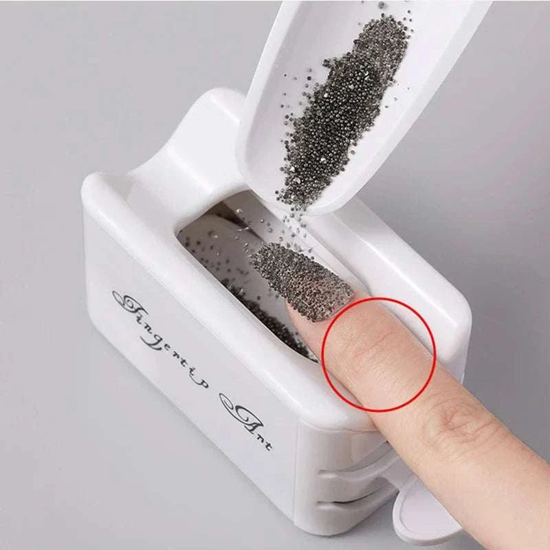 Portable double-layer storage container for collecting and recycling nail art glitter and rhinestones