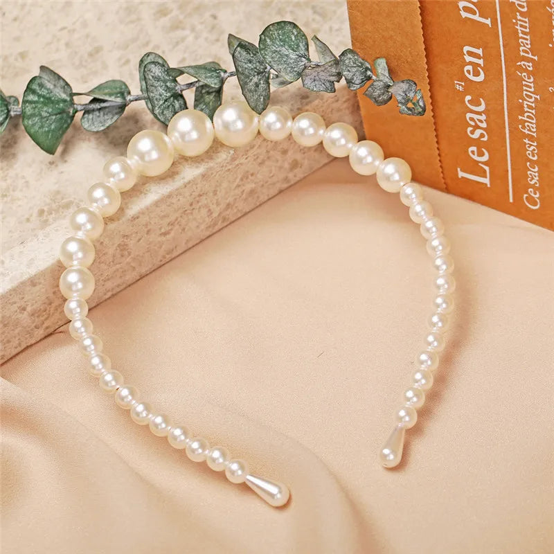 Modyle Full Pearl Hairband with elegant floral pearl design and elastic fit for women and girls