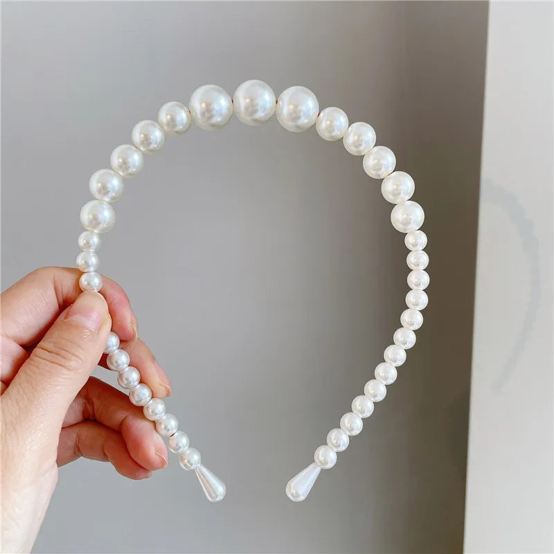 Modyle Full Pearl Hairband with elegant floral pearls and elastic fit for women and girls