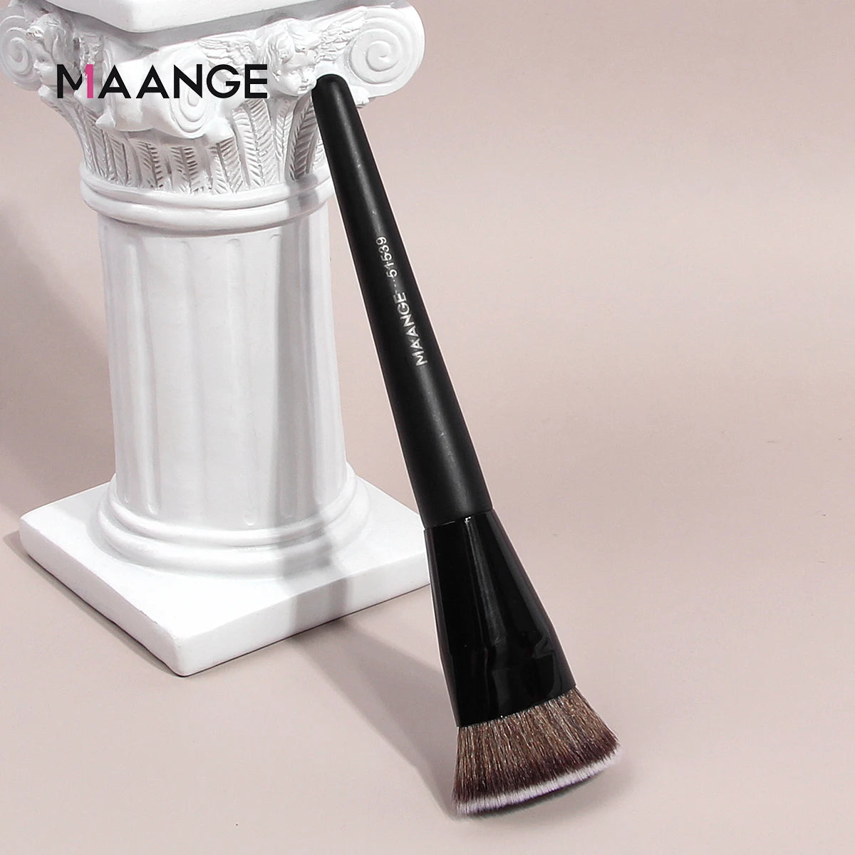Flat Head Foundation Brush