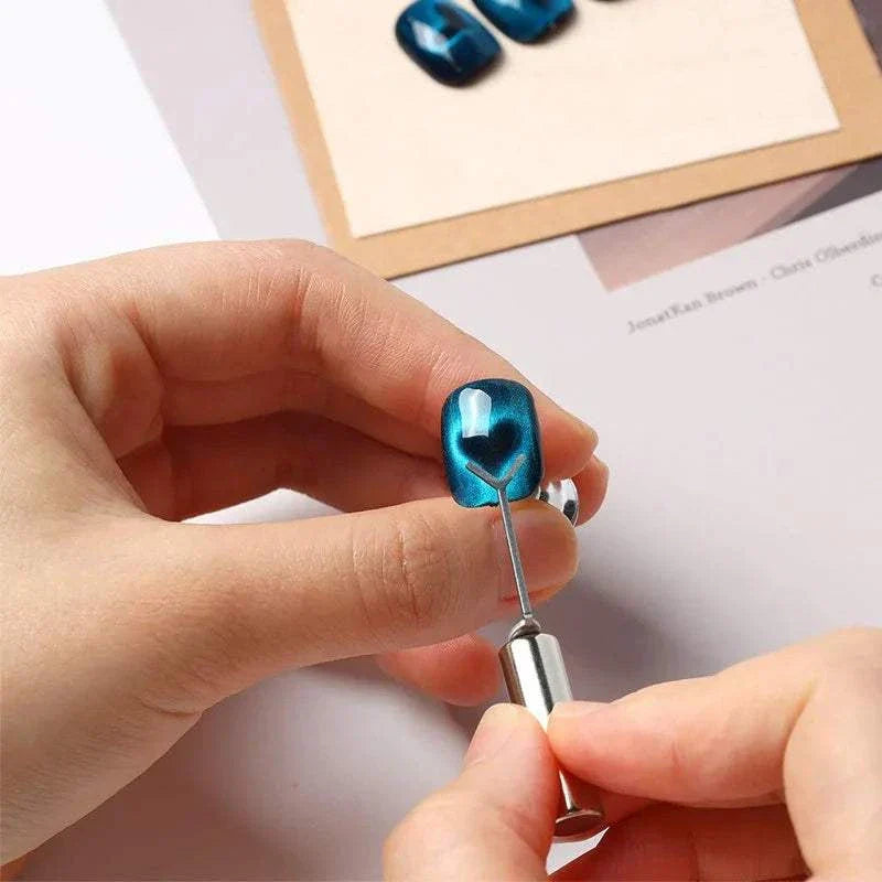 Heart Shaped Cat Eye Magnet