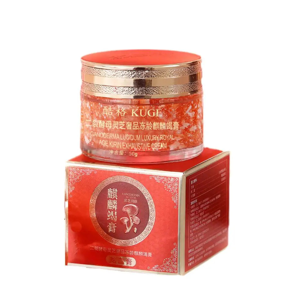 Dragon Blood Retinol Cream moisturizer jar and box packaging for Korean skincare with antioxidant and hydration benefits