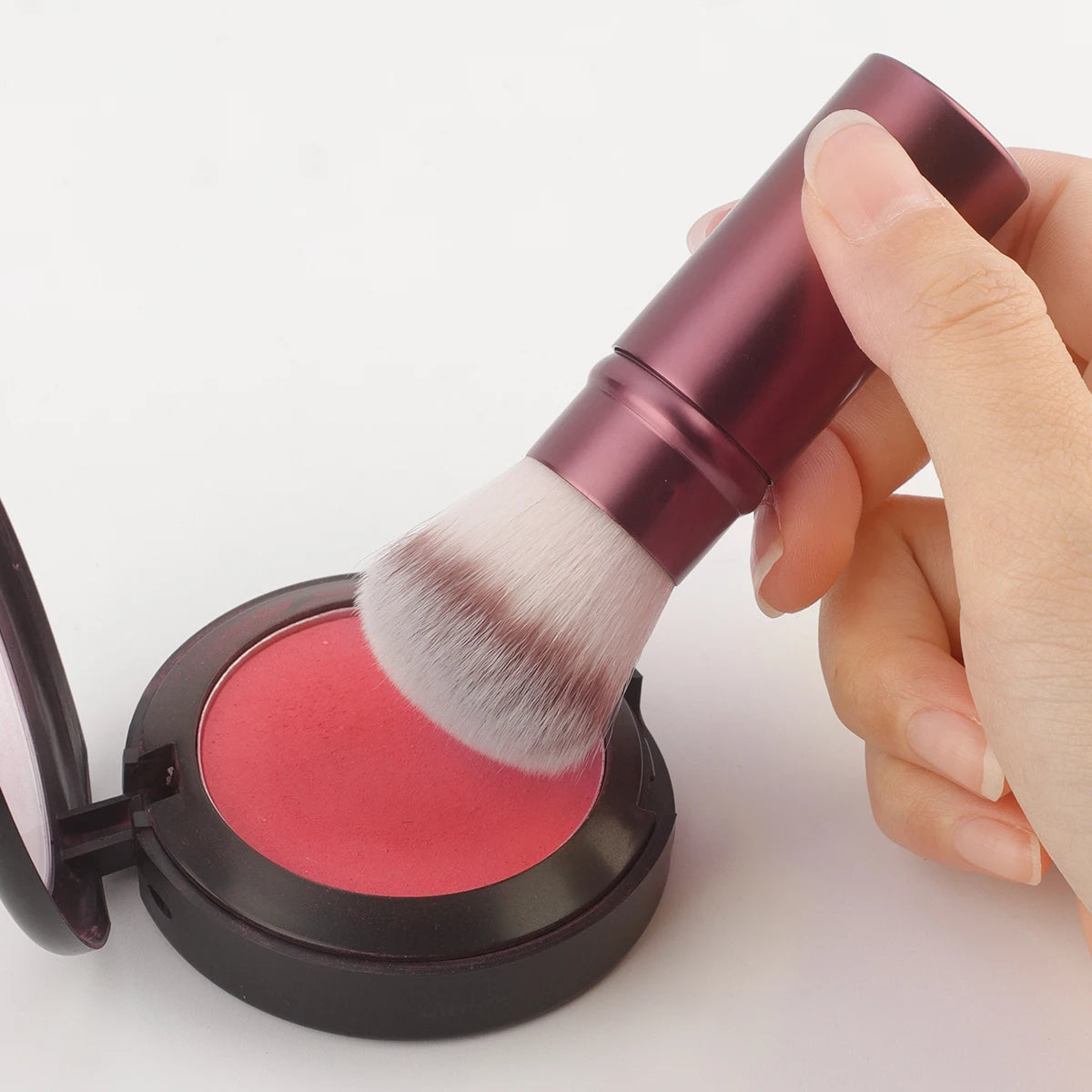 1pc Retractable Powder Makeup Brush