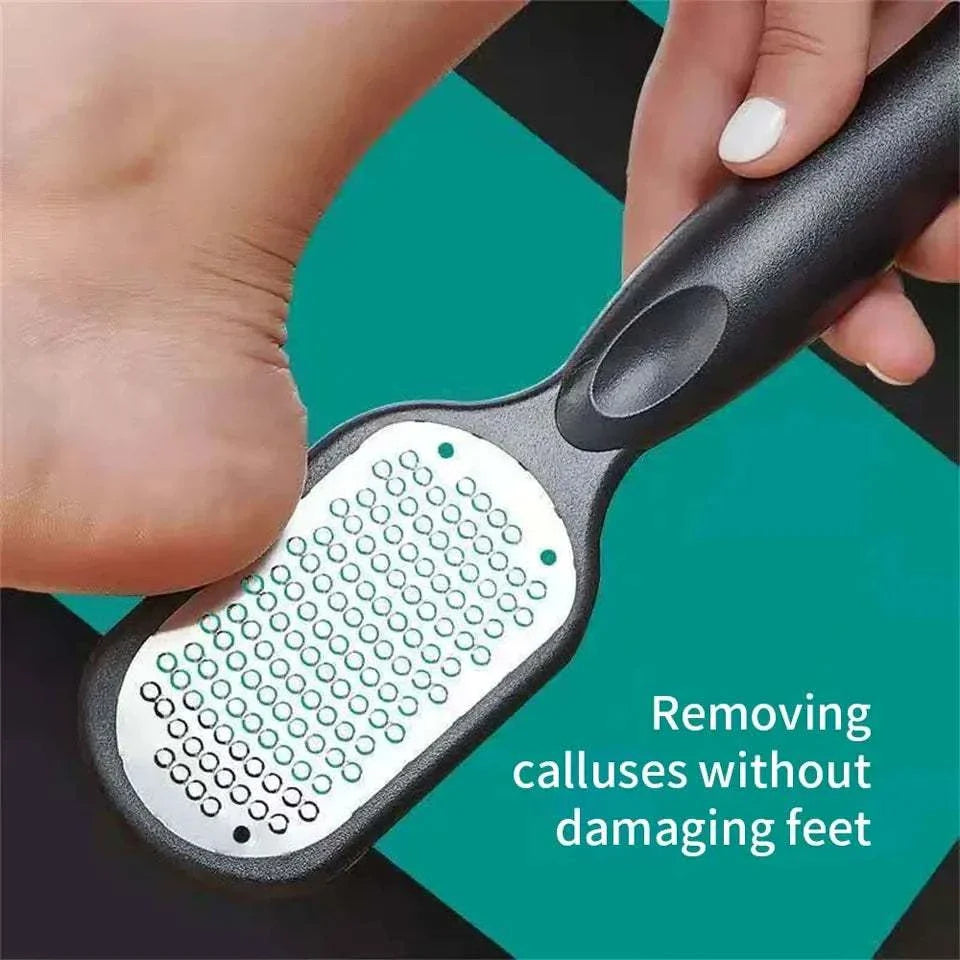 Foot File Professional Rasp with ergonomic handle for removing calluses and smoothening feet safely